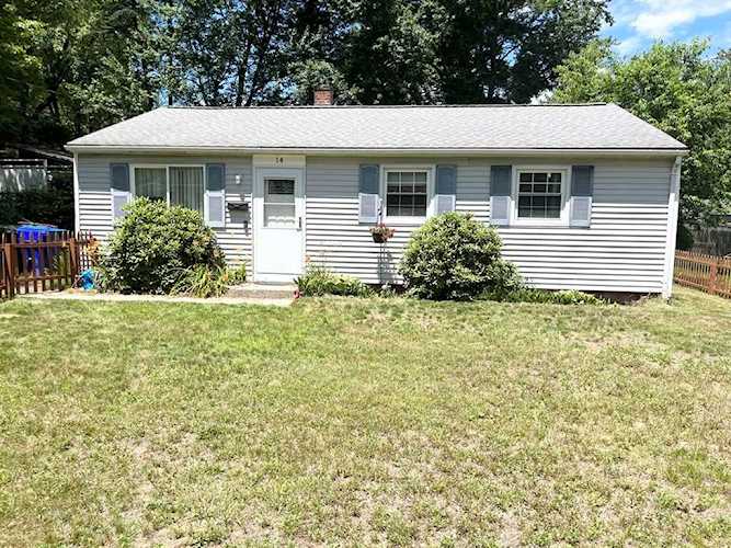 14 Woodcliff St Springfield, MA 01109