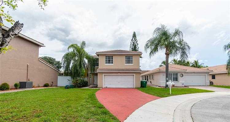 7827 Silverado Ct Davie, FL 33024