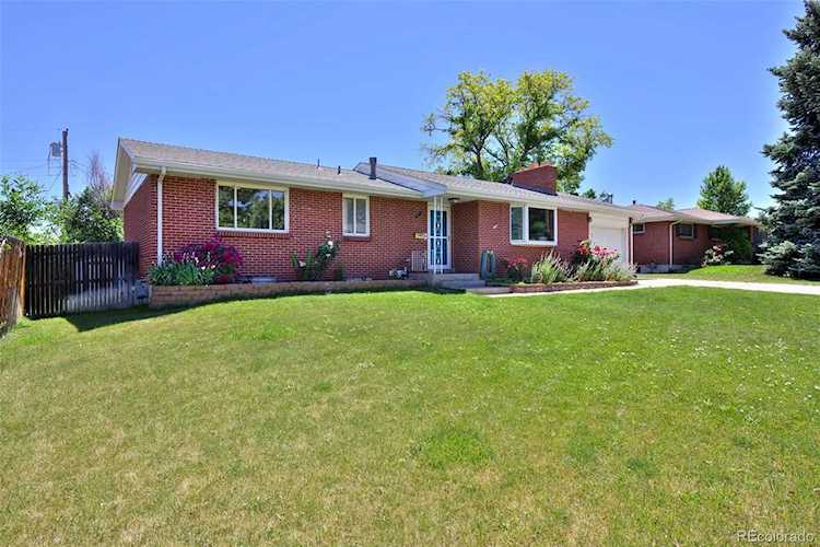 1634 S Yukon Ct Lakewood, CO 80232