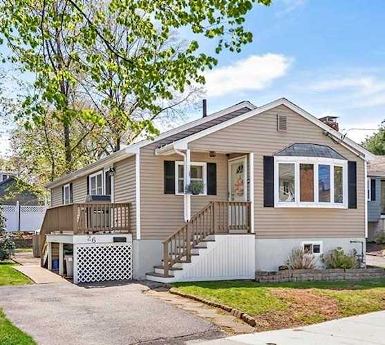 26 Pinefield Rd Boston, MA 02136 | MLS 72980420 Photo 1