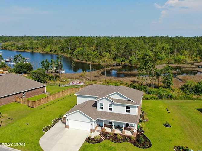 215 Confidence Way Panama City, FL 32409
