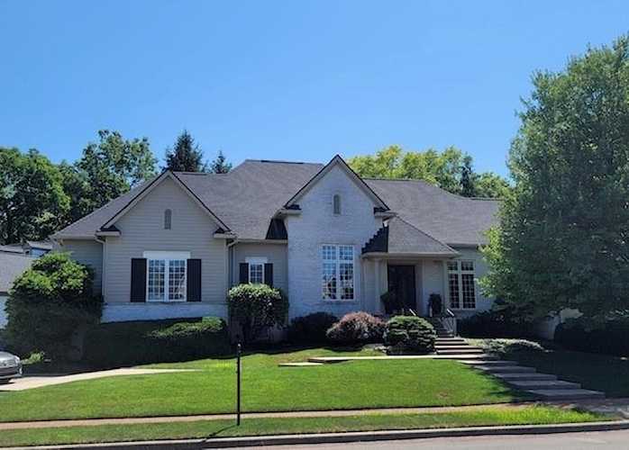 8036 Heyward Dr Indianapolis, IN 46250