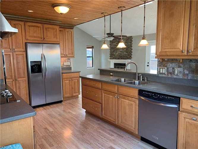 1410 Brant Rd Virginia Beach, VA 23451