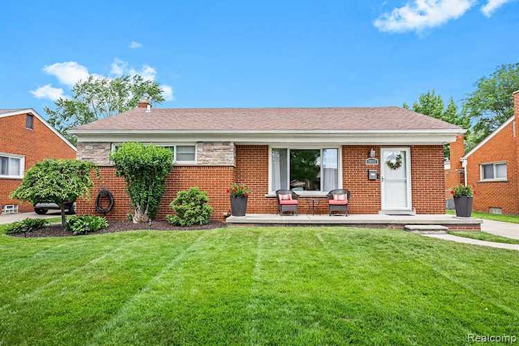 28652 Grandon St Livonia, MI 48150 | MLS 2220025041 Photo 1