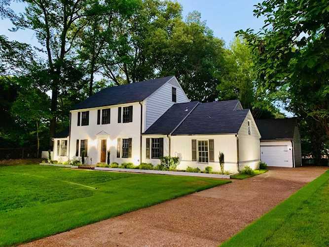 1604 Riverdale Rd Germantown, TN 38138