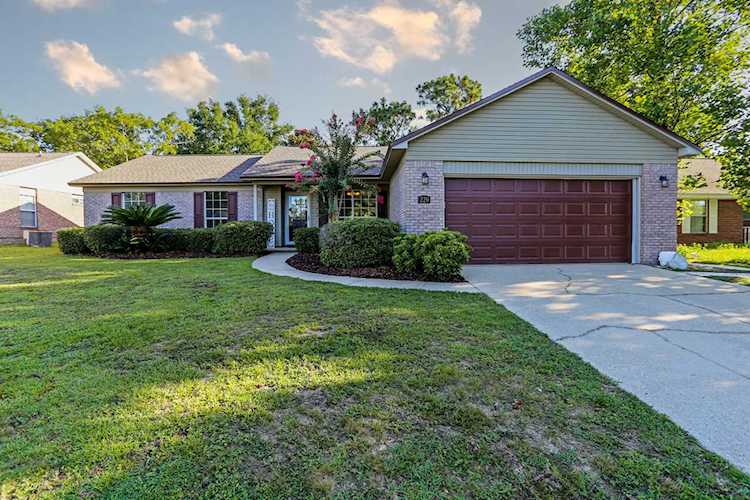 220 Secretariat Drive Crestview, FL 32539