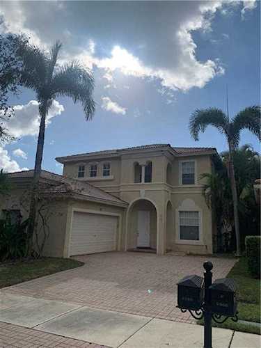5780 NW 121st Ave Coral Springs, FL 33076