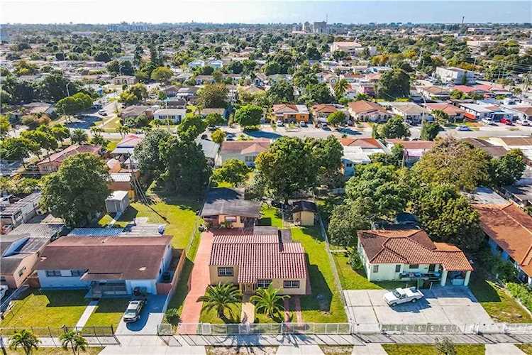 166 E 19th Street Hialeah, FL 33010