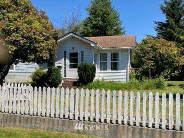 8124 17th Ave SW Seattle, WA 98106