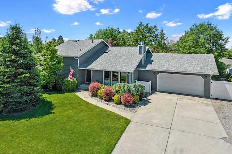 5702 S Ferrall St Spokane, WA 99223