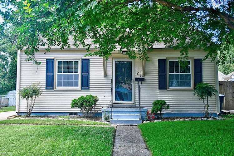 27 Century Dr Portsmouth, VA 23701