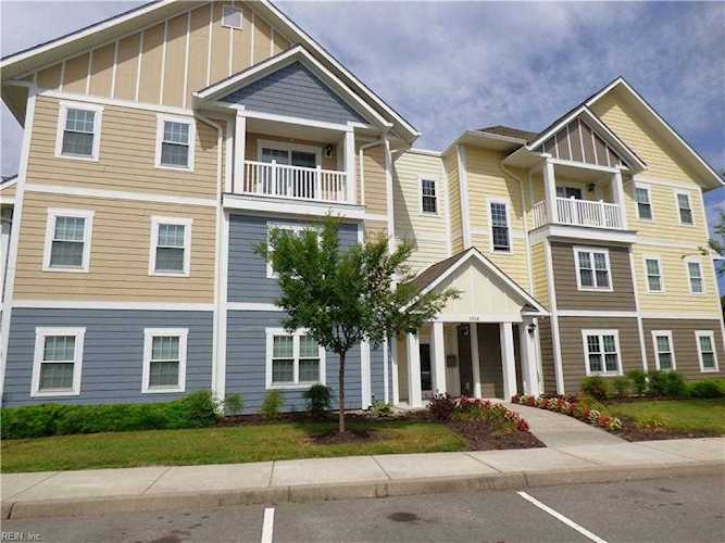 1016 Thoroughgood Way #205 Chesapeake, VA 23324