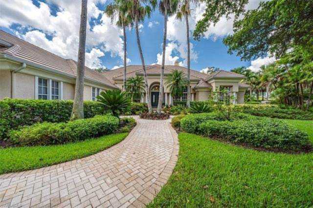13780 Pondview Cir Naples, FL 34119