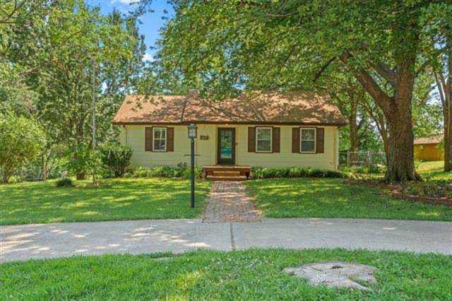 755 Limit St Leavenworth, KS 66048 | MLS 2391248 Photo 1