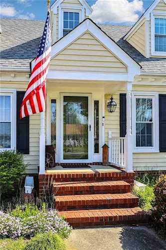 1320 Roanoke Arch Chesapeake, VA 23322