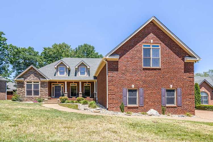 2212 Seven Points Cir. Hermitage, TN 37076