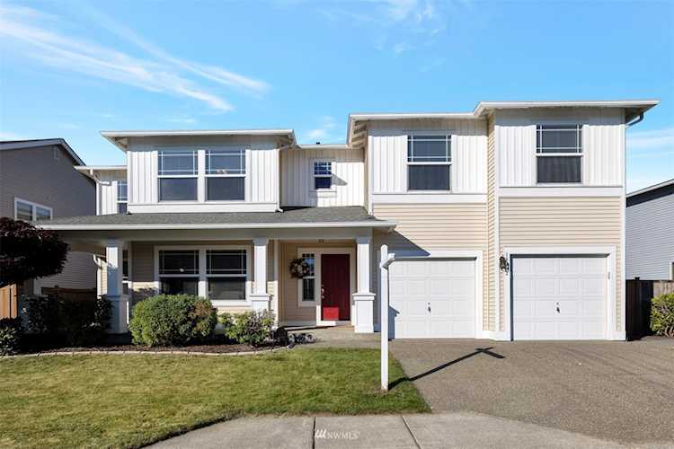 9805818202 170th Place SE340 - Renton/Benson HiRentonCompletely upgraded large home awaiting your imagination to almost 4000 sqft space with 6 BRs and 4...King1961645WAhome for saleFairwood Photo 1