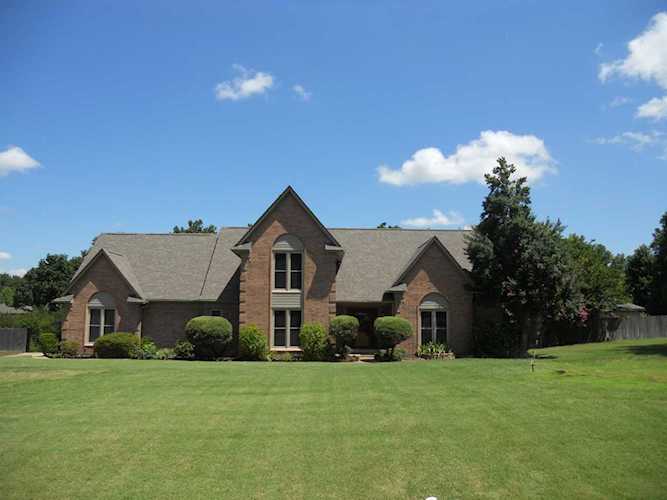 8852 Hillman Way Dr Bartlett, TN 38133