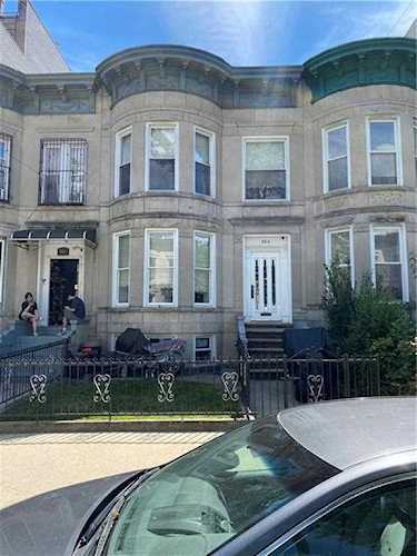 964 52nd St Brooklyn, NY 11219