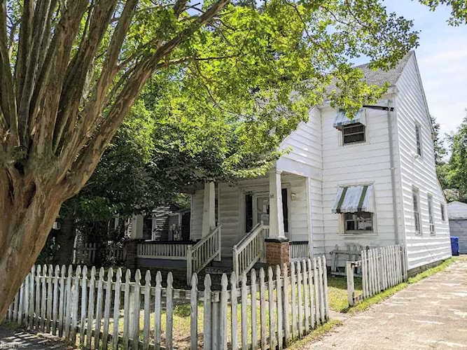 66 Aylwin Rd Portsmouth, VA 23702