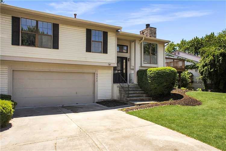 9562 Bay Vista East Dr Indianapolis, IN 46250