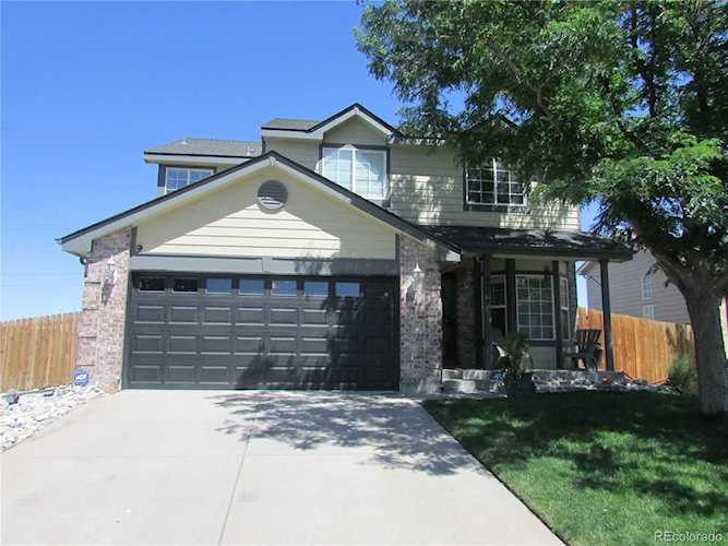4978 Granby St Denver, CO 80239 | MLS 5911075 Photo 1