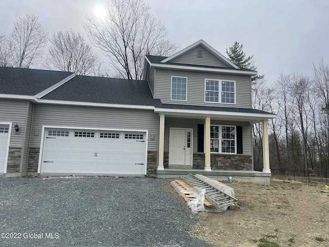3 Linden Ct Ballston Lake, NY 12019 | MLS 202221659 Photo 1