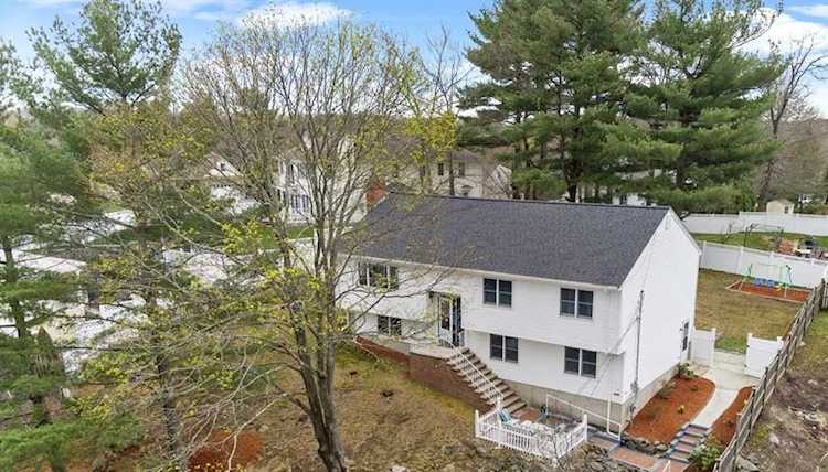 17 Bow Street Court Stoneham, MA 02180 | MLS 72967650 Photo 1