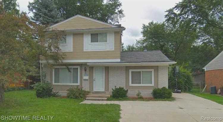23210 Purdue Ave Farmington Hills, MI 48336 | MLS 2220029435 Photo 1