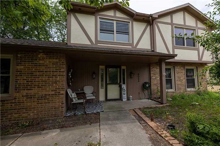 6034 Hallowell Place Fort Wayne, IN 46815