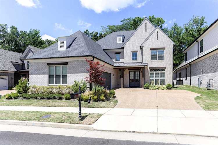 5571 W Hayes Crest Cir Arlington, TN 38002