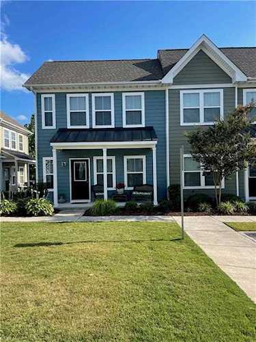 4332 Alvah Martin Way #11 Chesapeake, VA 23324