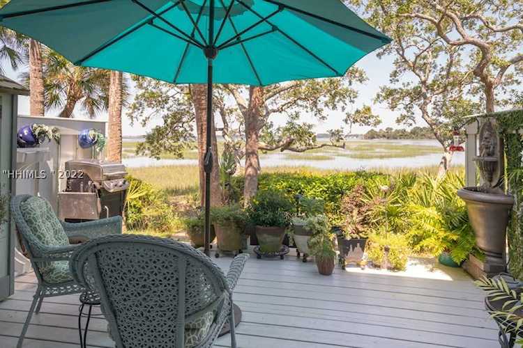 2 William Hilton Parkway #303 Hilton Head Island, SC 29926