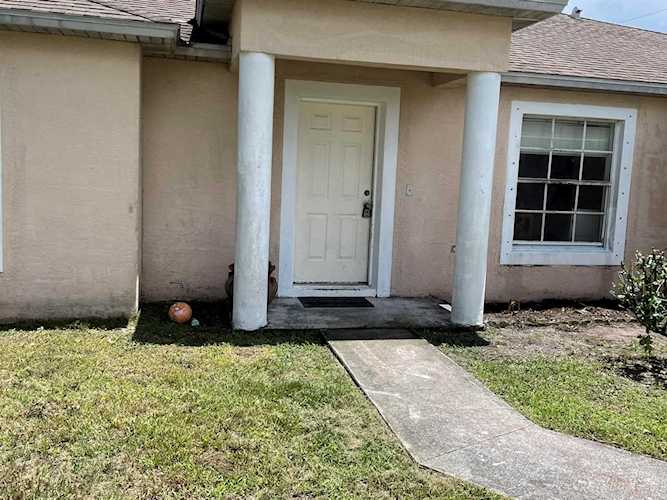 886 SW Duncan Terrace Port Saint Lucie, FL 34953 | MLS R10813725 Photo 1