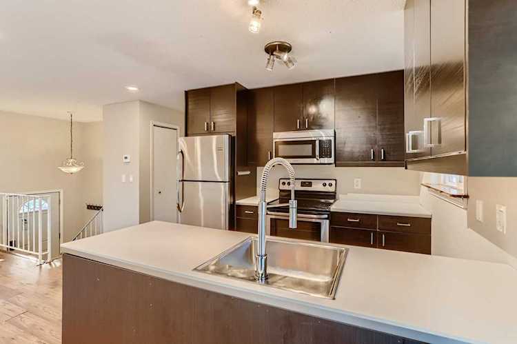 1819 Jackson Street NE Minneapolis, MN 55418