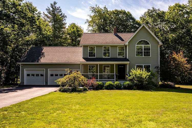 104 Guinea Rd Berwick, ME 03901