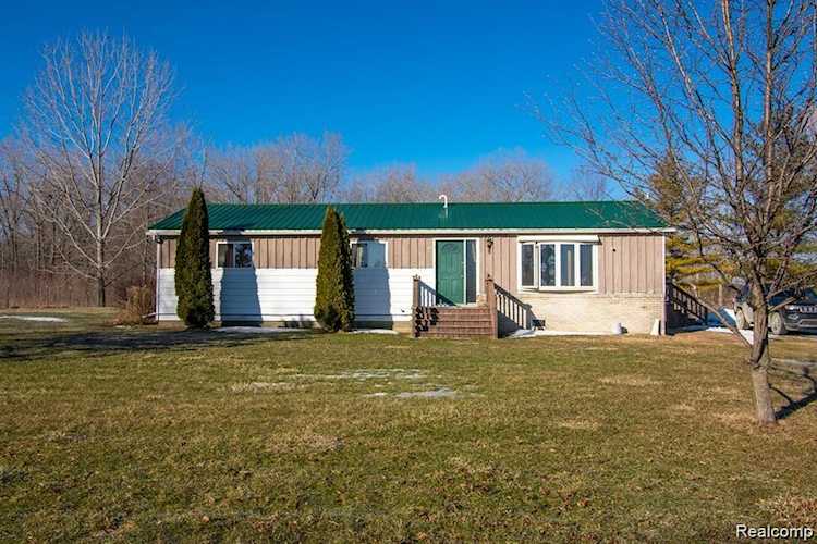 8620 Melvin Rd Speaker Twp, MI 48454 | MLS 2220014110 Photo 1