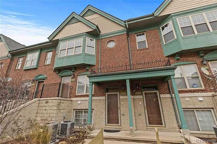 2654 Woodward Ave Detroit, MI 48201 | MLS 2210100767 Photo 1