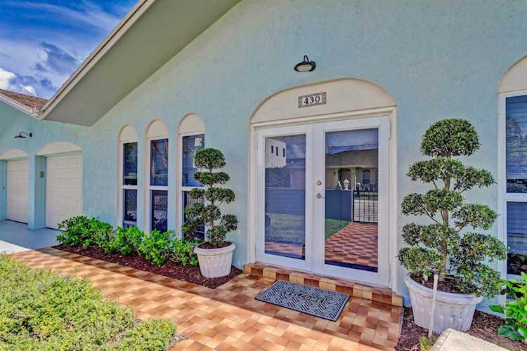 430 Mars Way Juno Beach, FL 33408