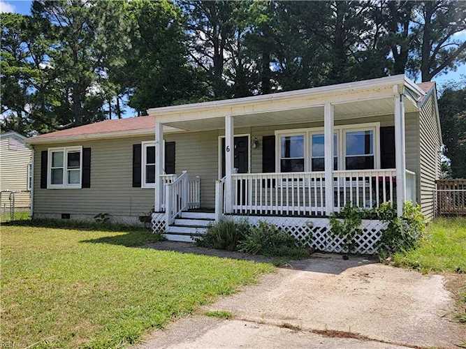 6 Watts Dr Hampton, VA 23666 | MLS 10444265 Photo 1