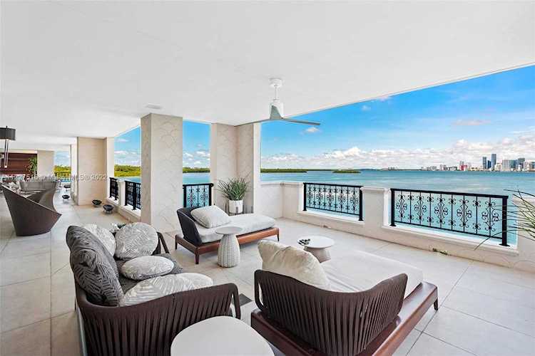 5373 Fisher Island Dr #5373 Miami Beach, FL 33109