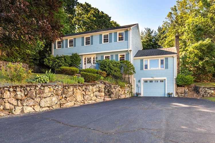 5 Old Ridge Road Canton, MA 02021