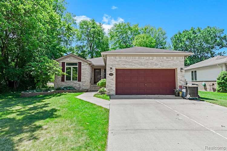 34723 Block Westland, MI 48185