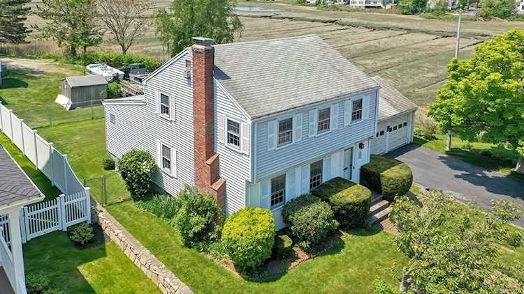 107 Essex St Quincy, MA 02171