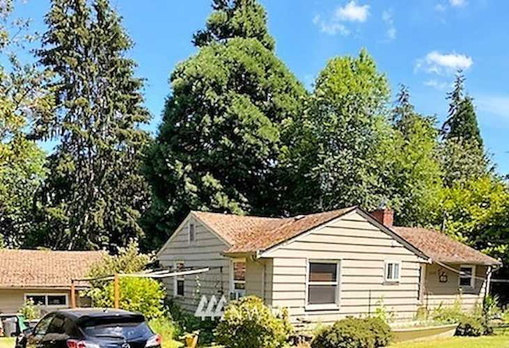 16109 Meadow Rd Lynnwood, WA 98087 | MLS® 1962151 Photo 1