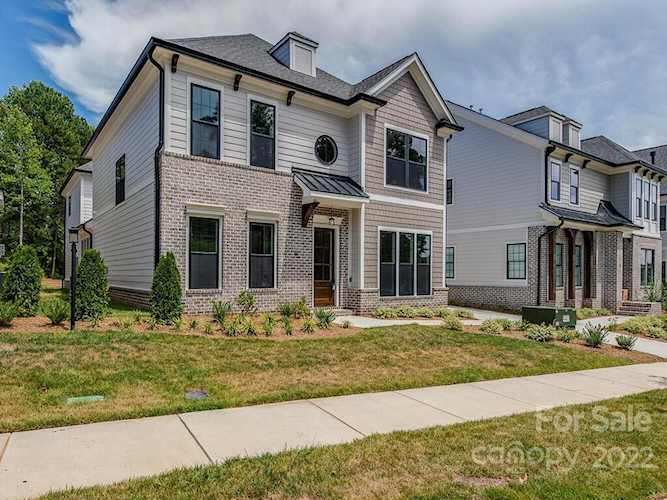 6 Oak St Belmont, NC 28012