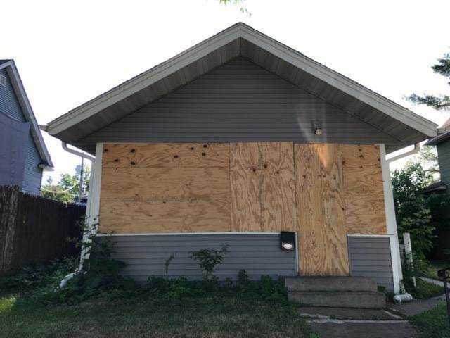 3026 Oliver Avenue N Minneapolis, MN 55411