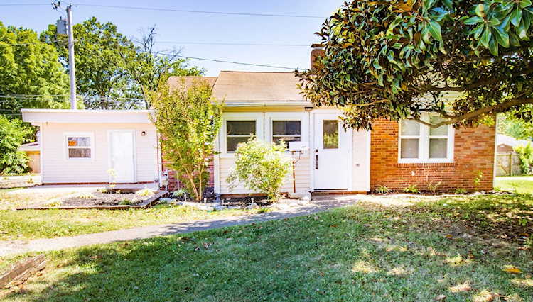 2167 Washington Avenue Evansville, IN 47714