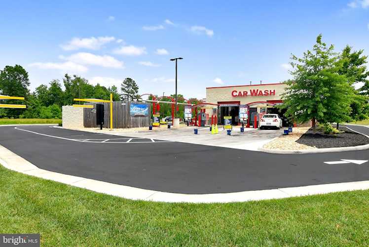5005 Massaponax Church Rd Fredericksburg, VA 22407