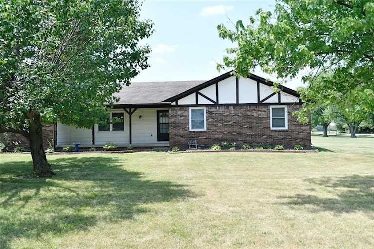 7964 Eaker Ct Brownsburg, IN 46112
